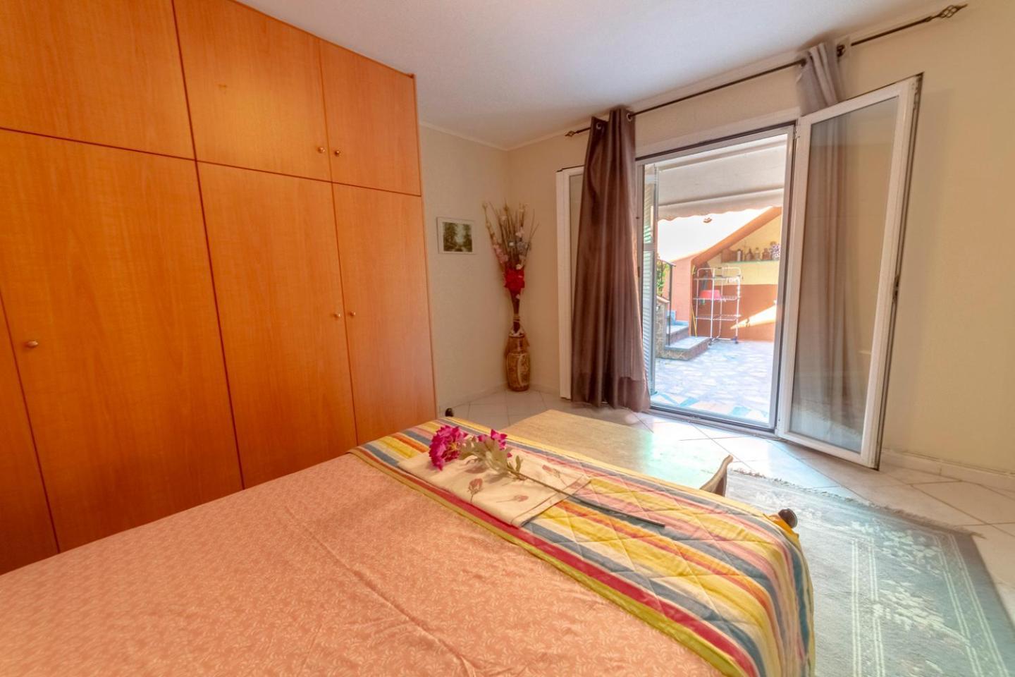 Krasa 2Bedroom Apartment Ágios Matthaíos Extérieur photo